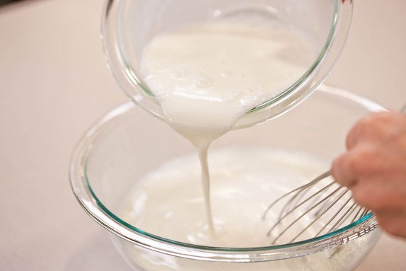 Cách làm sữa chua dẻo ngon bước 2