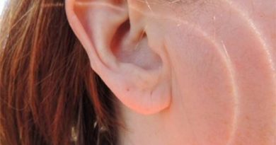 Ngứa tai là điềm gì, tốt hay xấu?