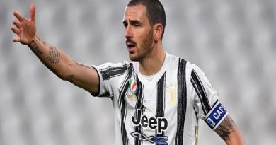 Leonardo Bonucci khởi kiện Juventus